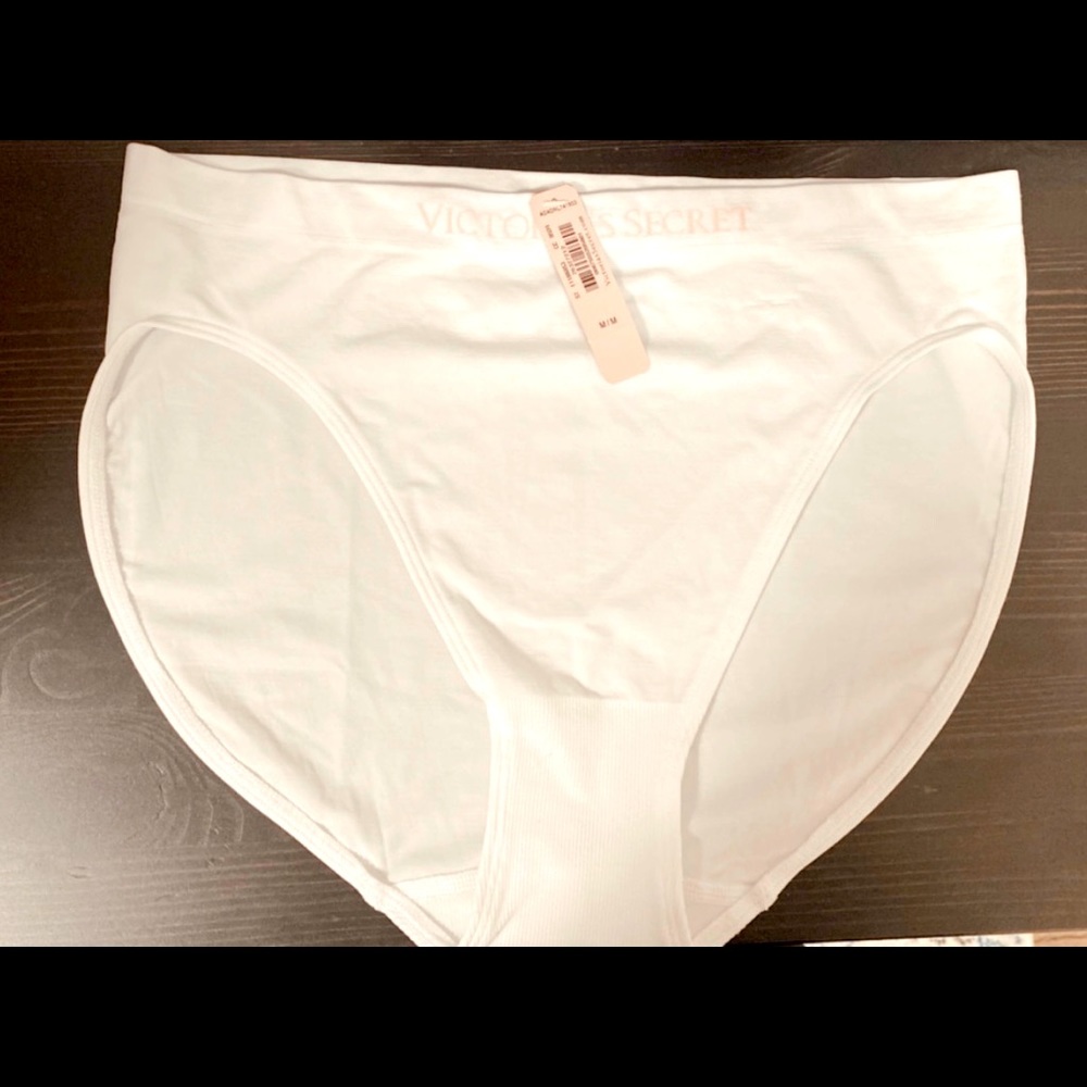 NWT Victoria Secret Seamless Brief Panty - VS White